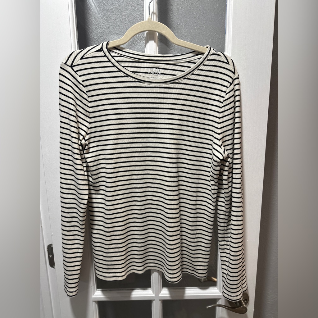 Time And Tru Girls Cream And Black Striped Long Sleeve